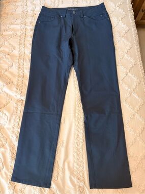 Mack Weldon Men's Dark Navy Straight-Leg Chinos